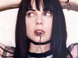 Mia Kirshner