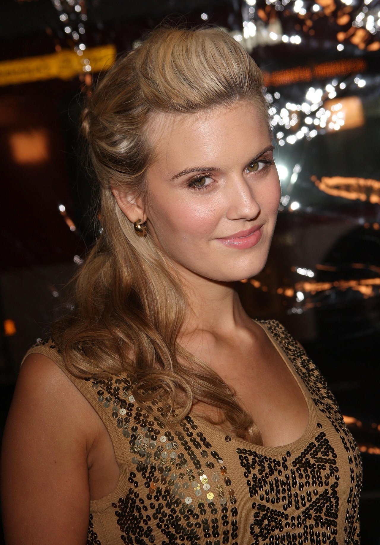 Maggie Grace