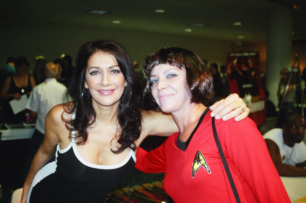 Marina Sirtis. 