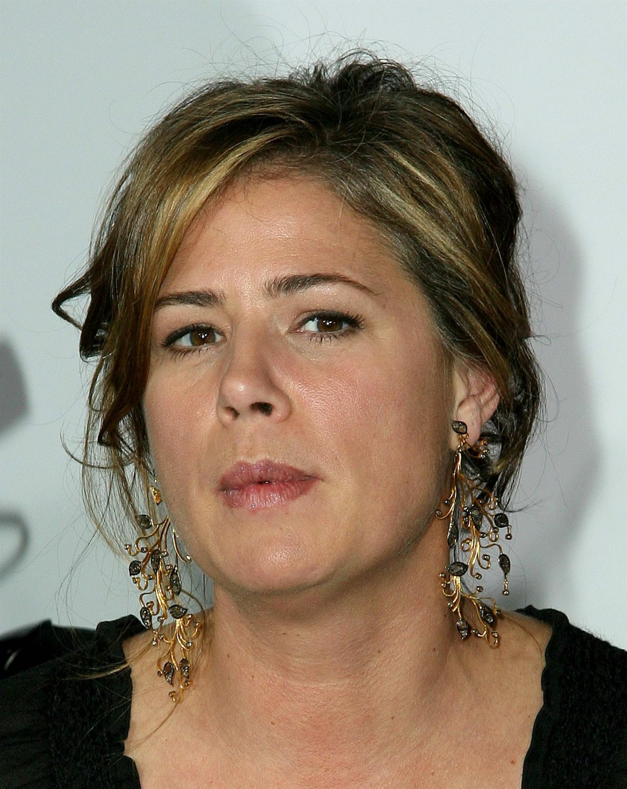 Maura Tierney