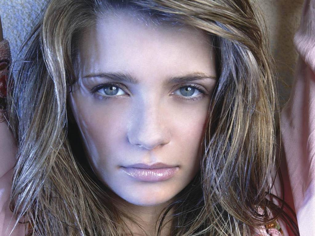 Mischa Barton